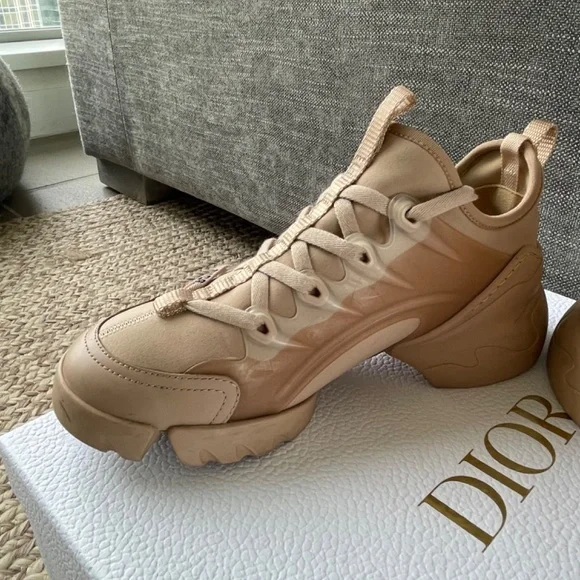 D-Connect Sneaker Nude (Dior) - Picture 10 of 16